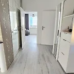 Schoene 3-zimmer In Hemelingen Lejlighed *