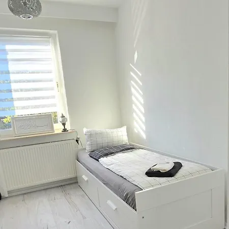 Schoene 3-zimmer In Hemelingen *