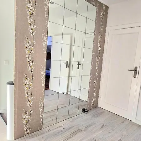 Schoene 3-zimmer In Hemelingen 아파트