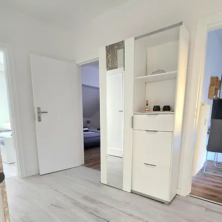 Schoene 3-zimmer In Hemelingen Apartman